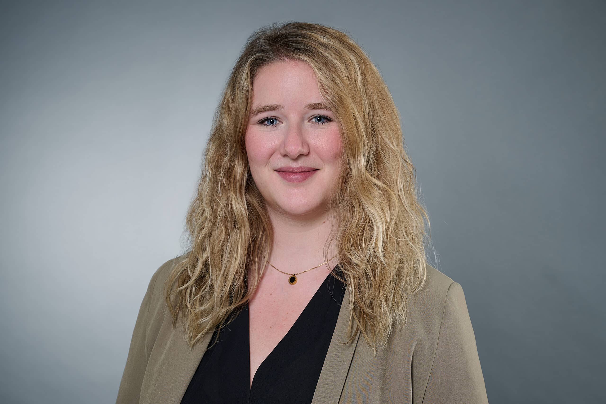 Ageba Gruppe - Anja Thüring