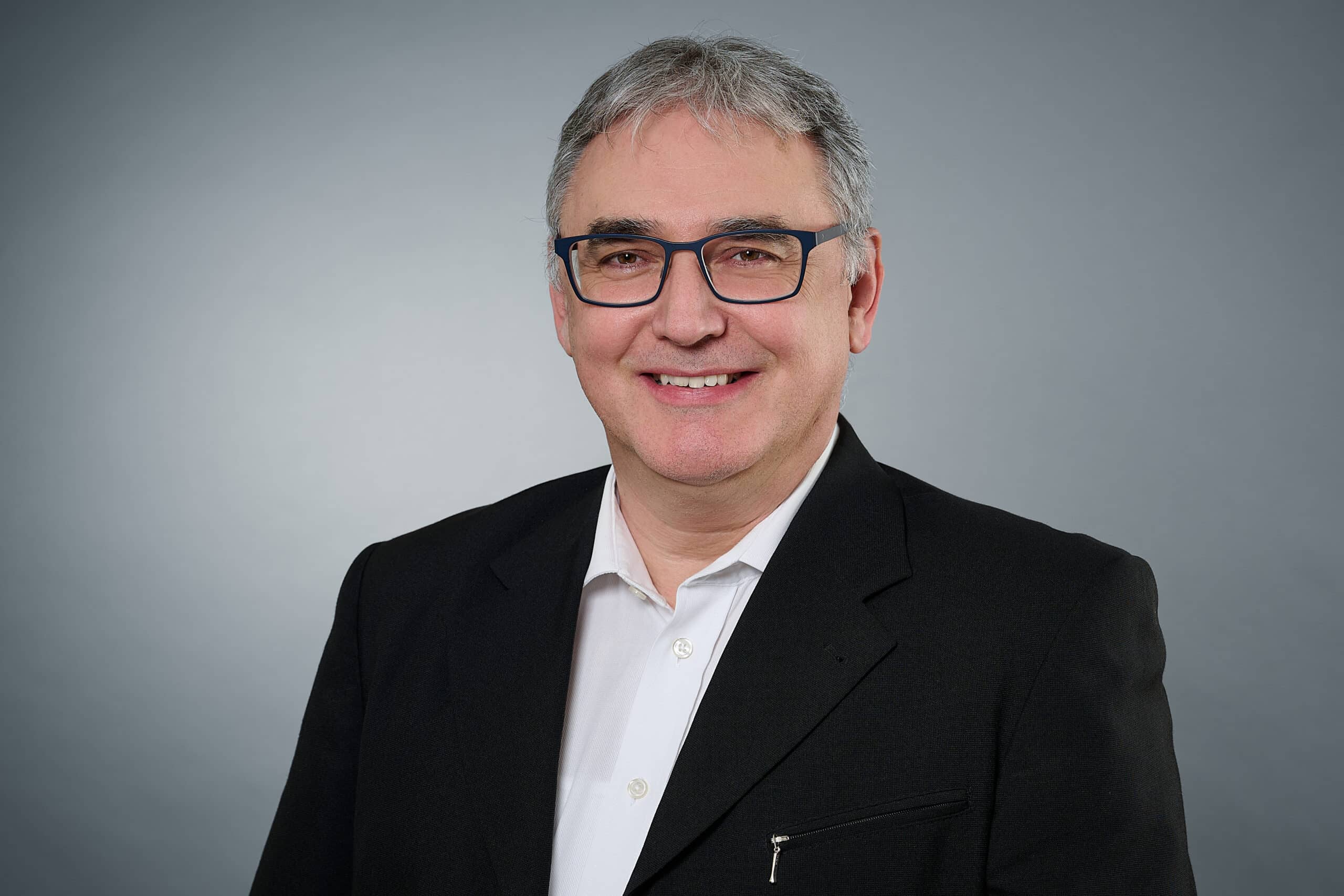 Ageba Gruppe - Hansjörg Regenass